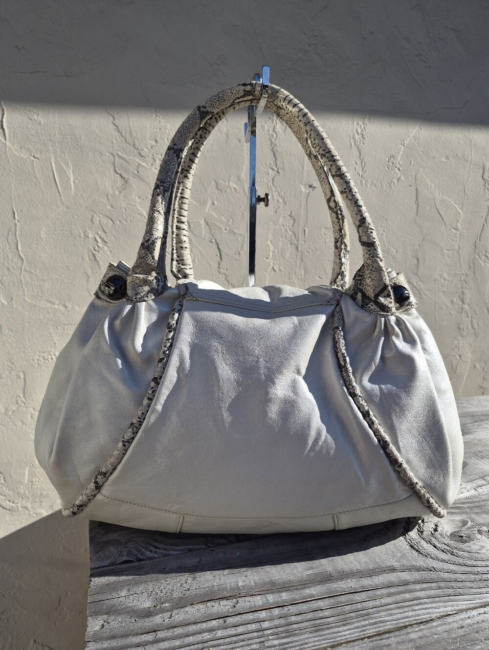 Betsey Johnson Vintage Pearl White Leather Hobo Bag - Picture 8 of 13